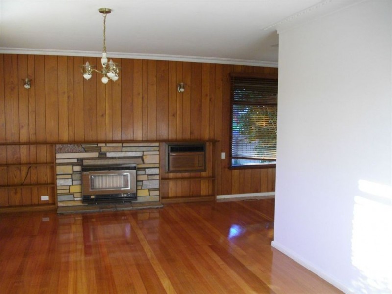 18 Cooper Avenue, Glen Waverley VIC 3150