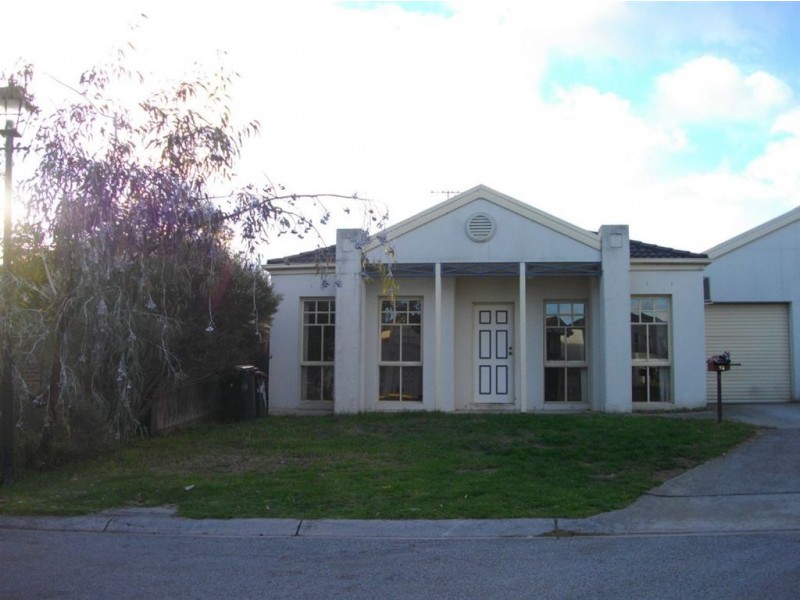 18 The Quadrangle, Glen Waverley VIC 3150