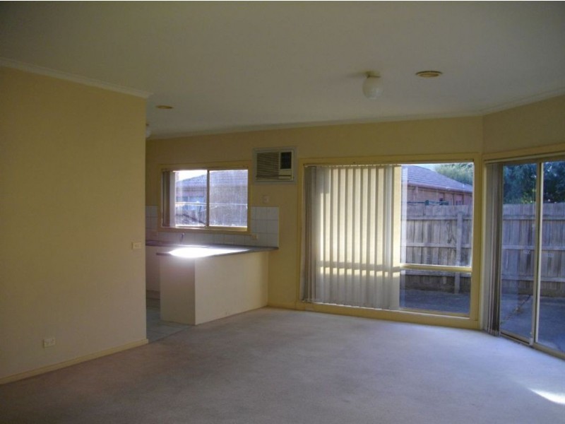 18 The Quadrangle, Glen Waverley VIC 3150