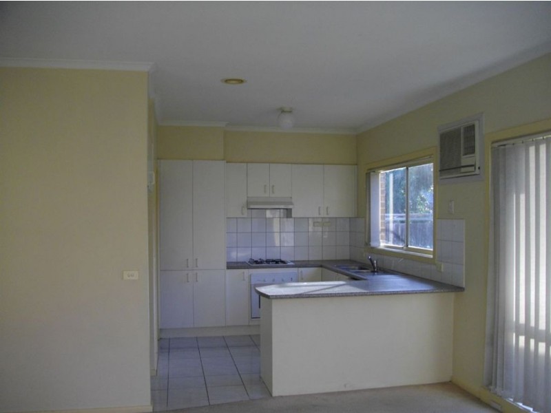 18 The Quadrangle, Glen Waverley VIC 3150