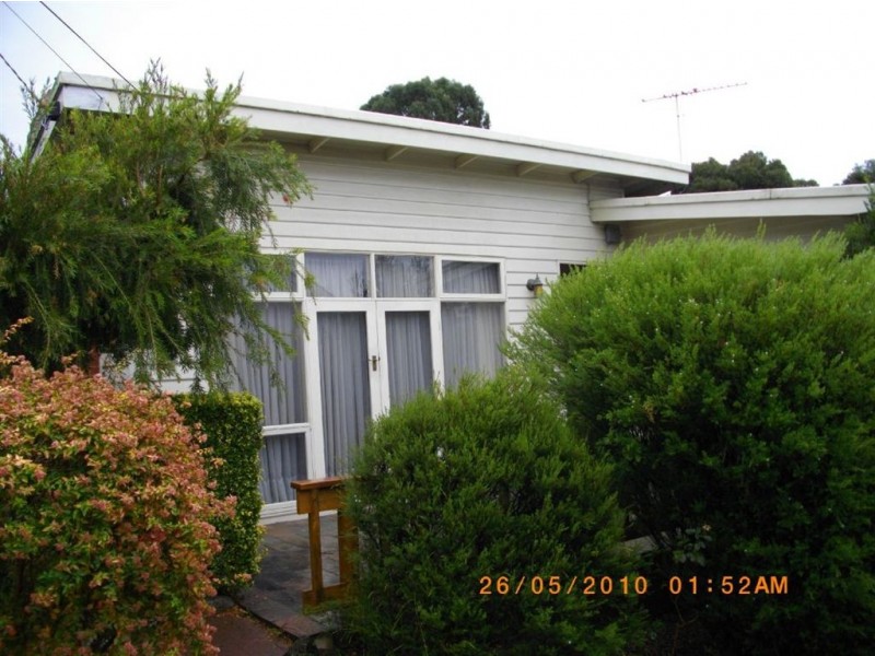 19 Kennedy Street, Glen Waverley VIC 3150