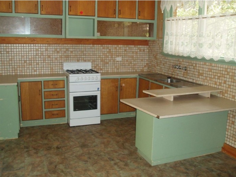 24 Torroodun Street, Mount Waverley VIC 3149