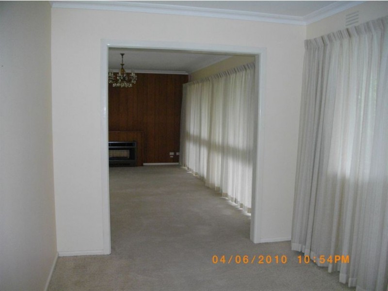 16 Springvale Road, Glen Waverley VIC 3150