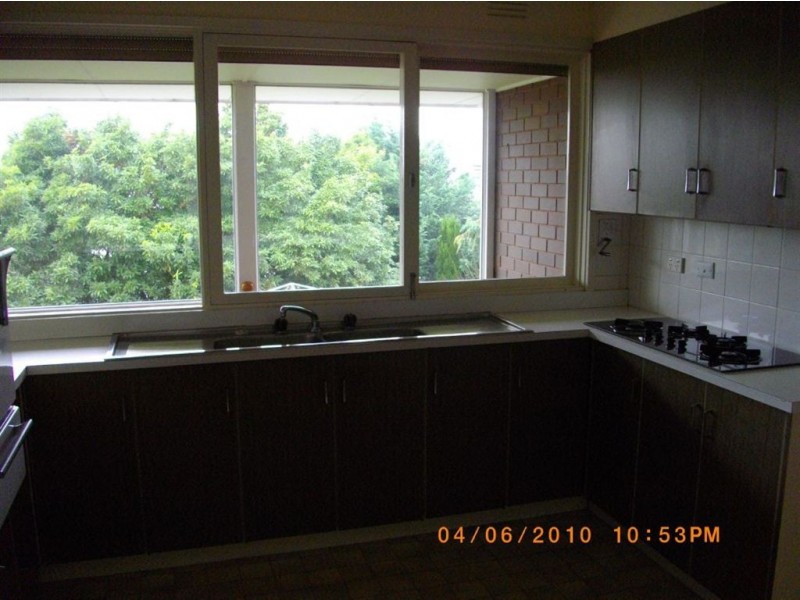 16 Springvale Road, Glen Waverley VIC 3150