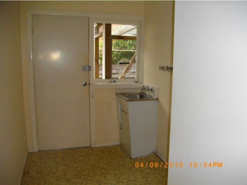 16 Springvale Road, Glen Waverley VIC 3150