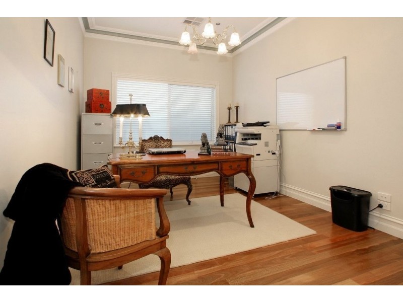 17 Viewbank Road, Mount Waverley VIC 3149