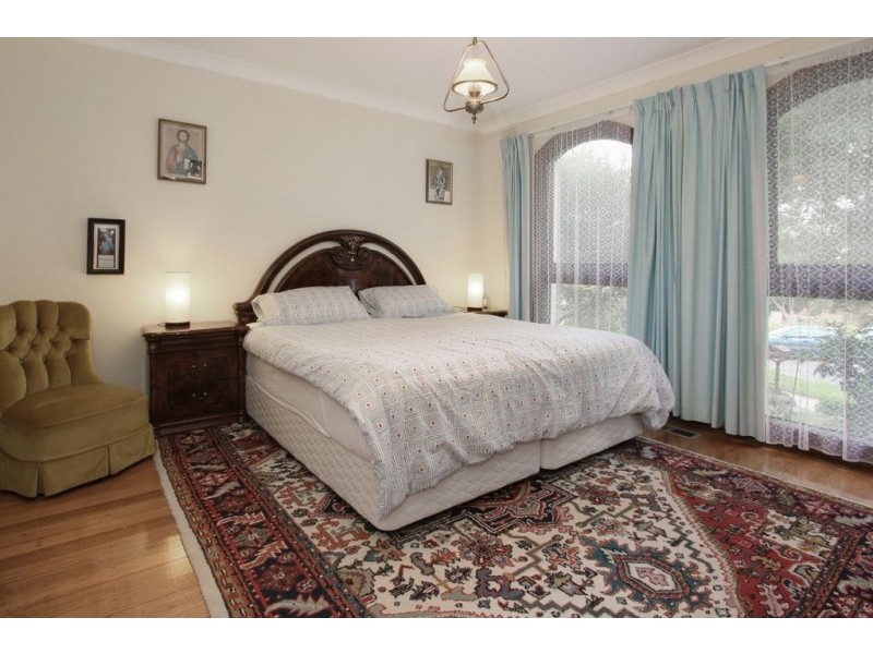 7 Greenwich Court, Glen Waverley VIC 3150