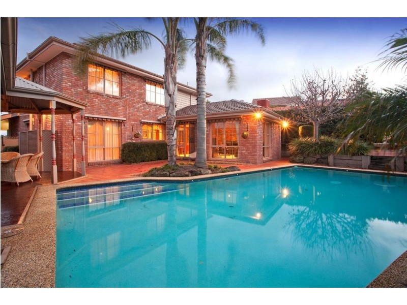 43 Atheldene Drive, Glen Waverley VIC 3150