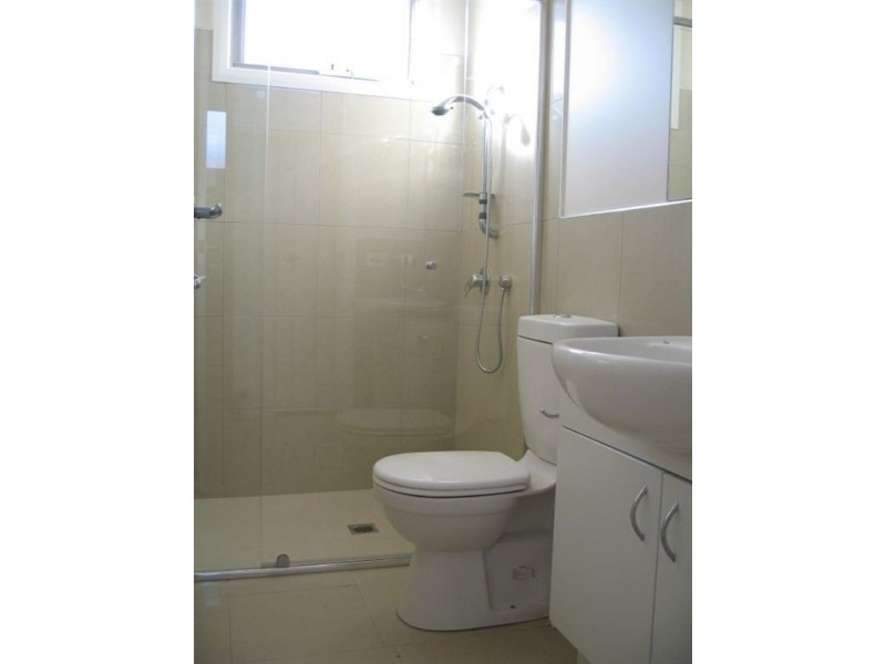 2/25 Rob Roy Street, Glen Waverley VIC 3150