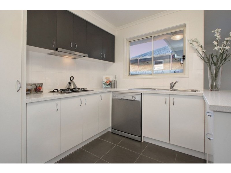 2/34 Wattle Grove, Mulgrave VIC 3170