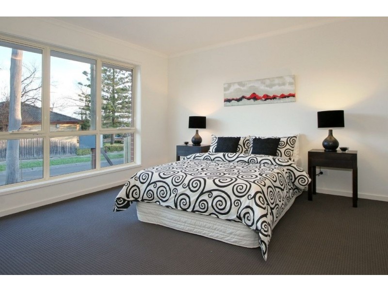 2/34 Wattle Grove, Mulgrave VIC 3170