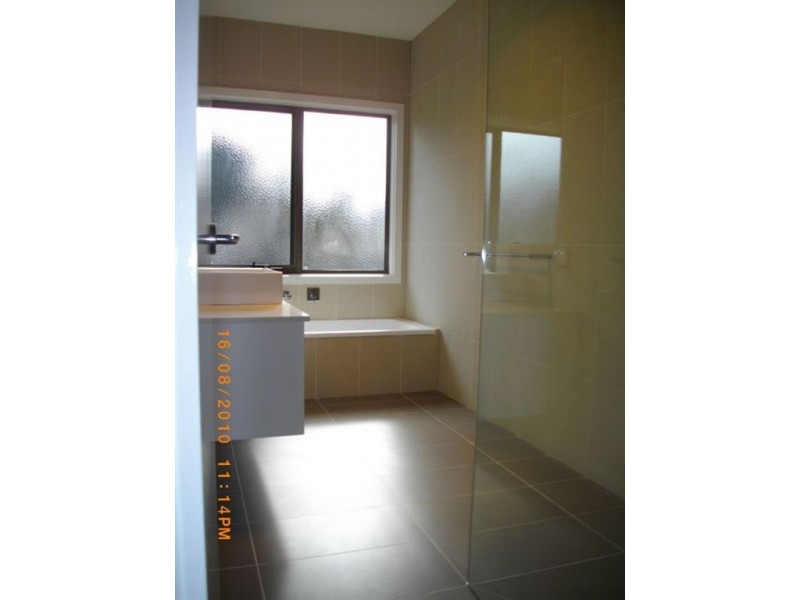 2/11 Little Street, Glen Waverley VIC 3150