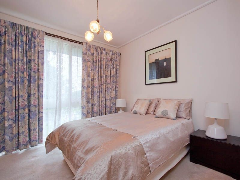 5 Groom Court, Glen Waverley VIC 3150