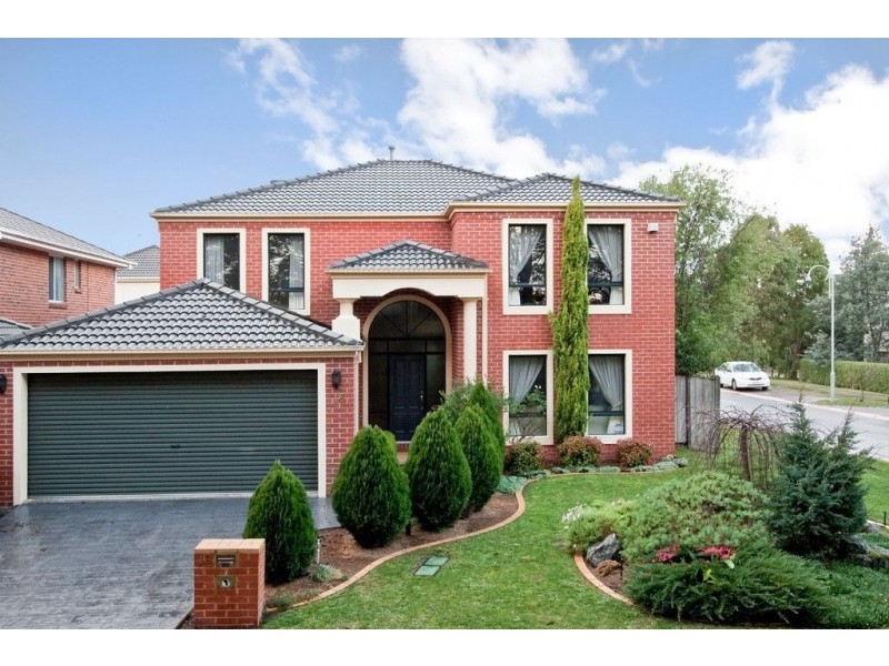 18 The Grove, Glen Waverley VIC 3150