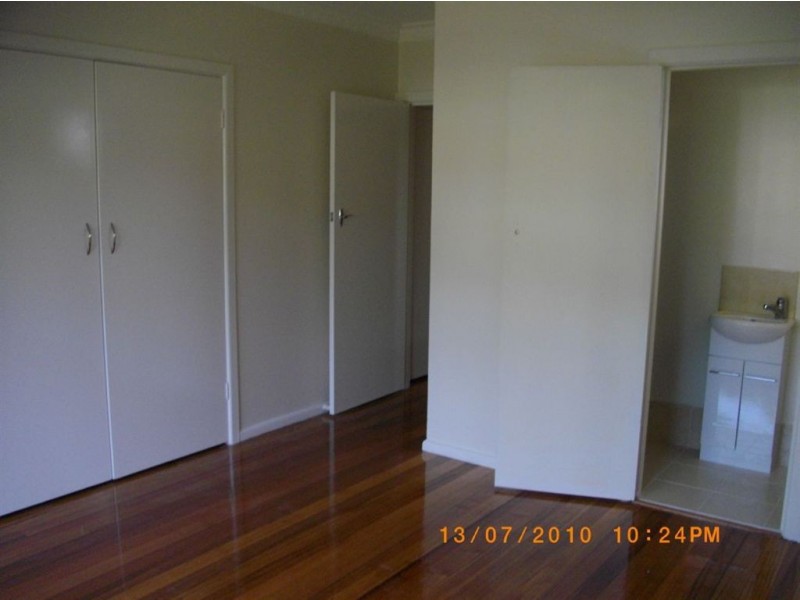 55 Garrisson Drive, Glen Waverley VIC 3150