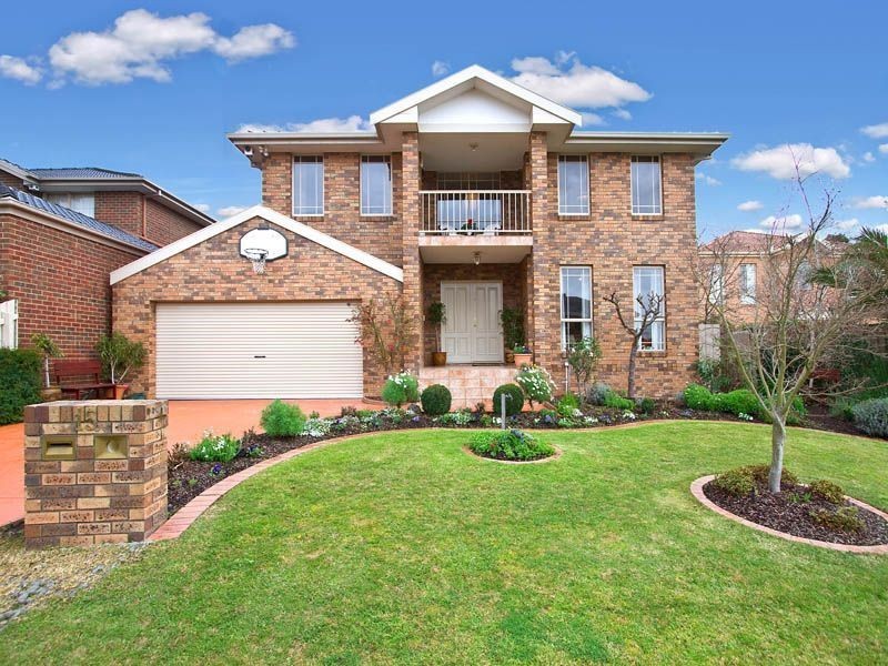 15 Currie Terrace, Glen Waverley VIC 3150