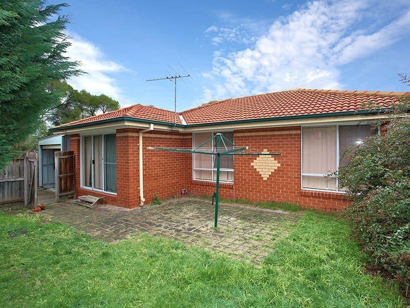 2/12 Lincoln Avenue, Glen Waverley VIC 3150
