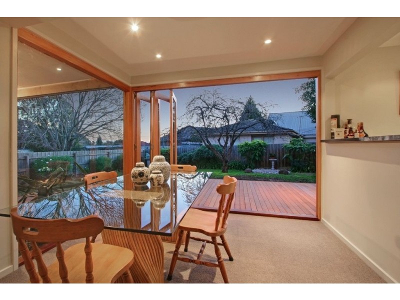 30 Ninevah Crescent, Wheelers Hill VIC 3150