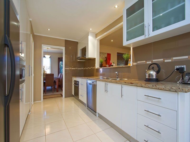 1 Glamis Court, Glen Waverley VIC 3150