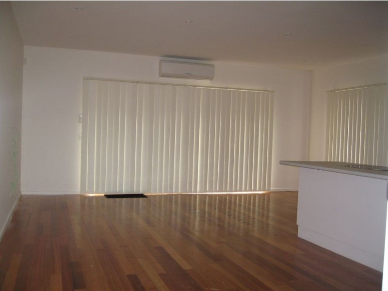 2/5 Newton Street, Chadstone VIC 3148