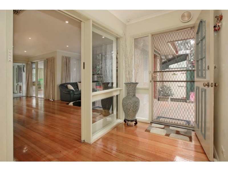 3 Oregan Close, Wheelers Hill VIC 3150