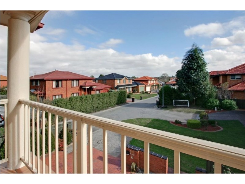 4 Fiona Court, Glen Waverley VIC 3150