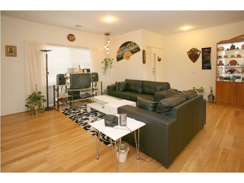 13/18 Tulloch Grove, Glen Waverley VIC 3150