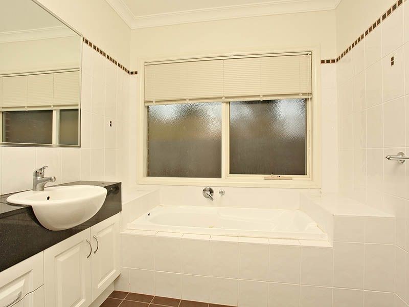 2/40 Albert Street, Mount Waverley VIC 3149