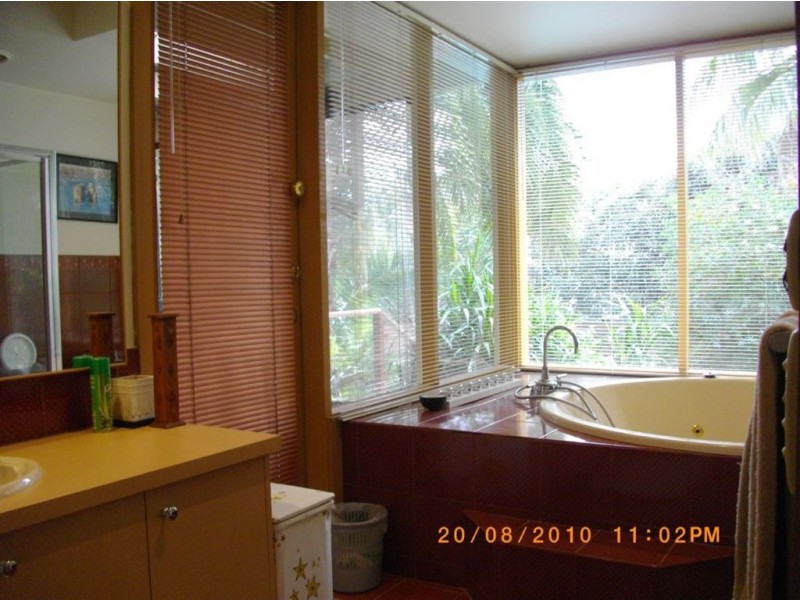 31 Remington Drive, Glen Waverley VIC 3150