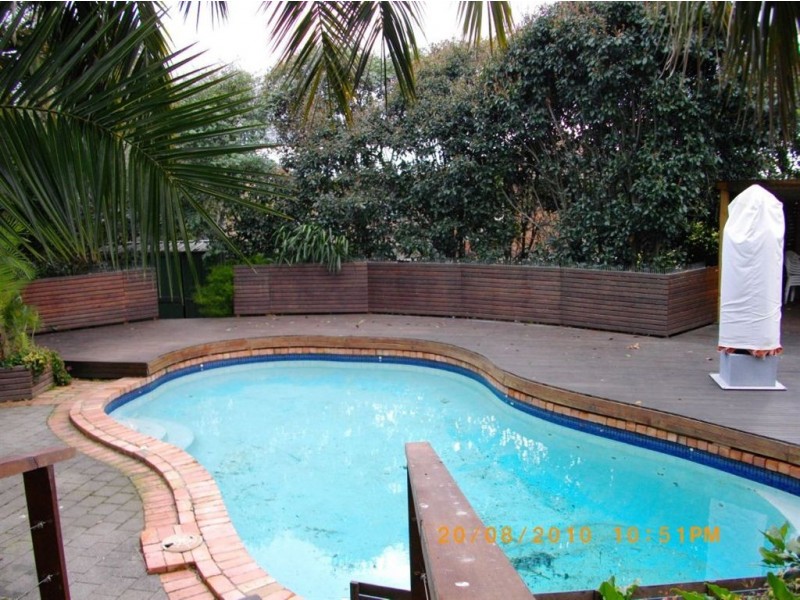 31 Remington Drive, Glen Waverley VIC 3150