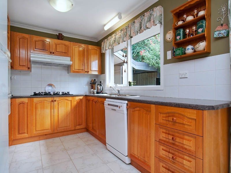3 Eriden Close, Glen Waverley VIC 3150