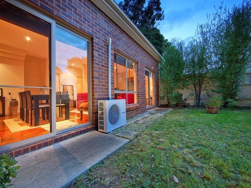 2/2 Harris Crescent, Glen Waverley VIC 3150
