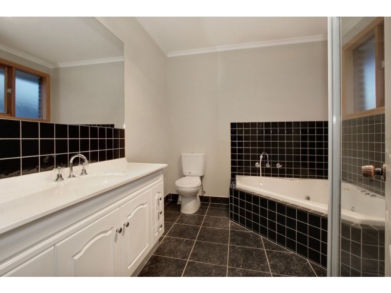 1 Alison Street, Mount Waverley VIC 3149