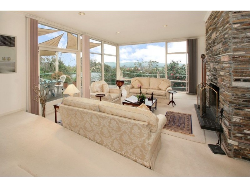 3 Annetta Court, Wheelers Hill VIC 3150