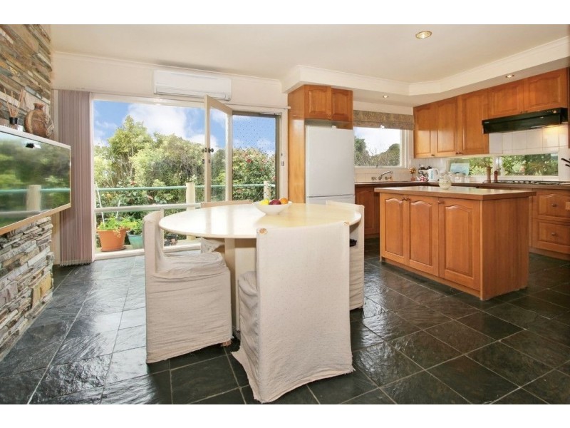 3 Annetta Court, Wheelers Hill VIC 3150