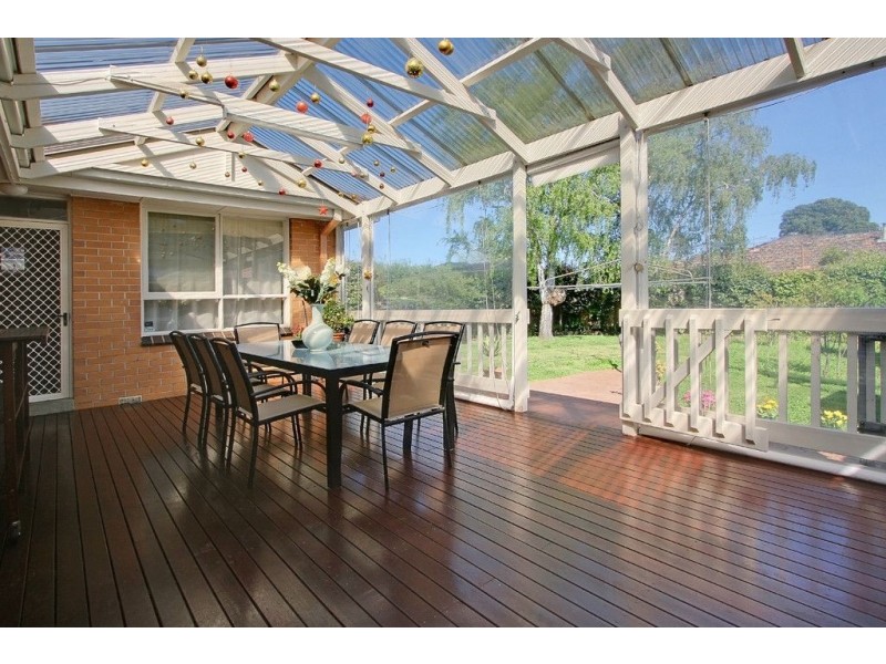 13 The Outlook, Glen Waverley VIC 3150