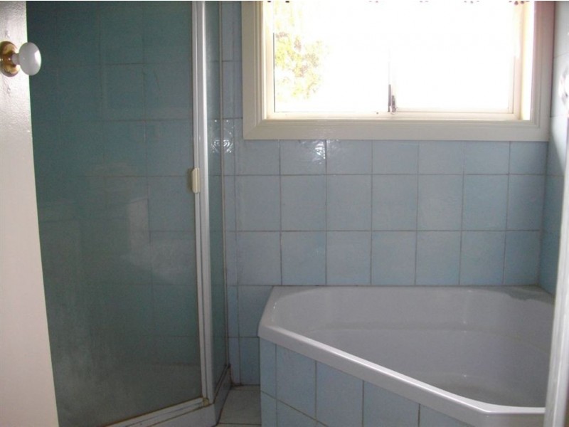 25 Singleton Drive, Mulgrave VIC 3170