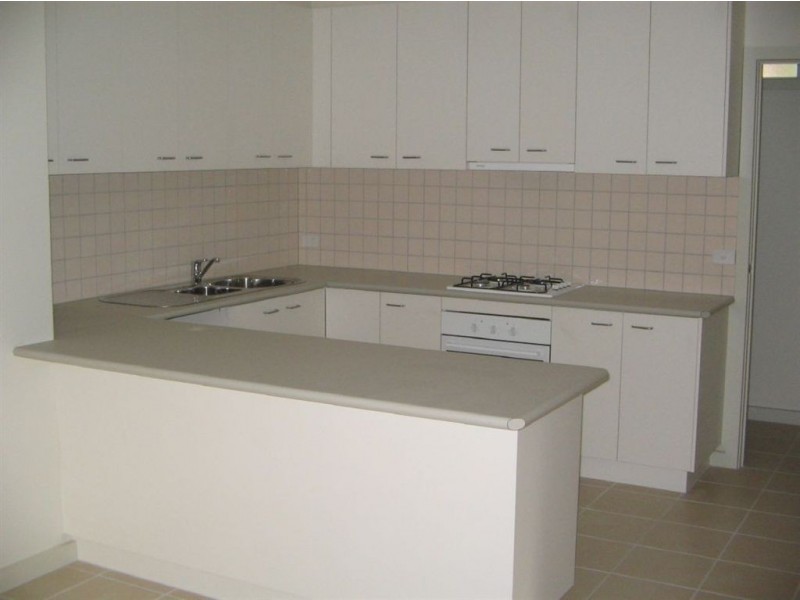 2/24 Tobias Avenue, Glen Waverley VIC 3150