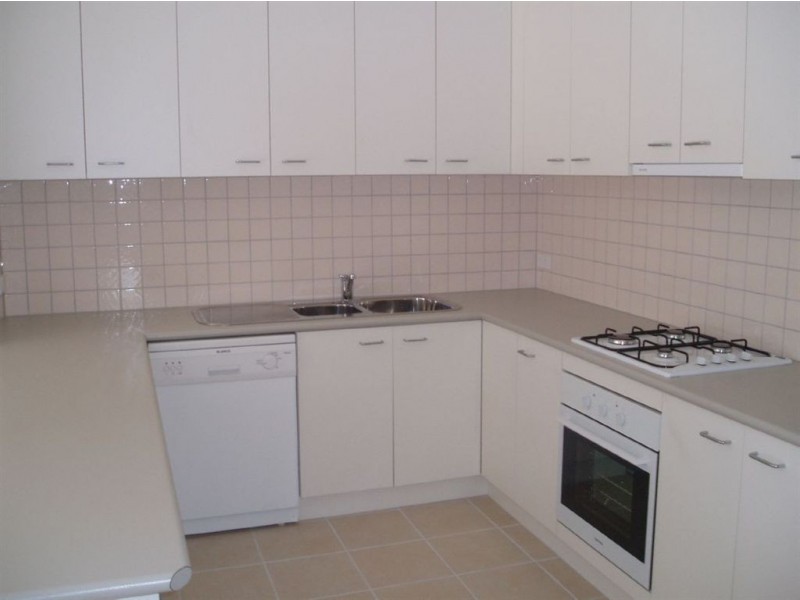 2/24 Tobias Avenue, Glen Waverley VIC 3150