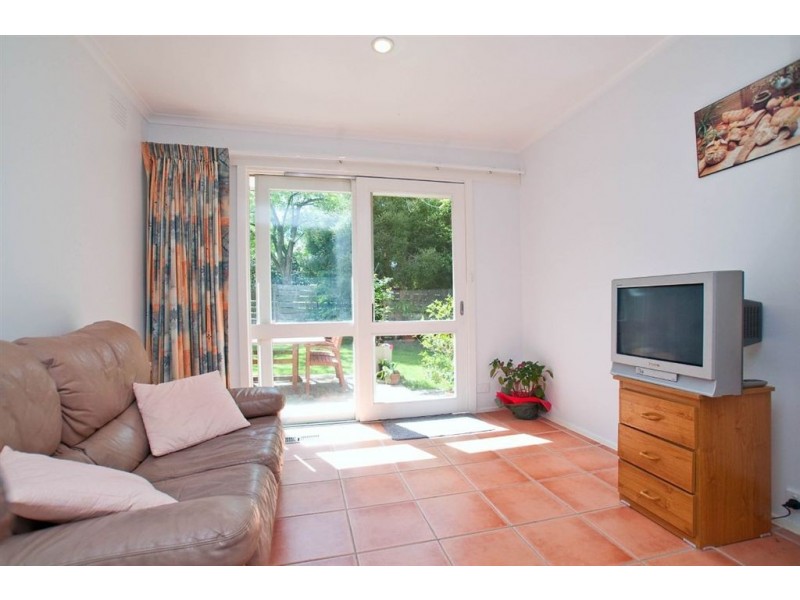 32 Mackellar Avenue, Wheelers Hill VIC 3150