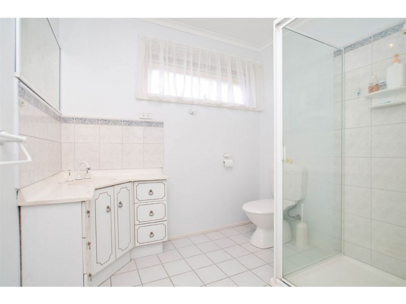 32 Mackellar Avenue, Wheelers Hill VIC 3150