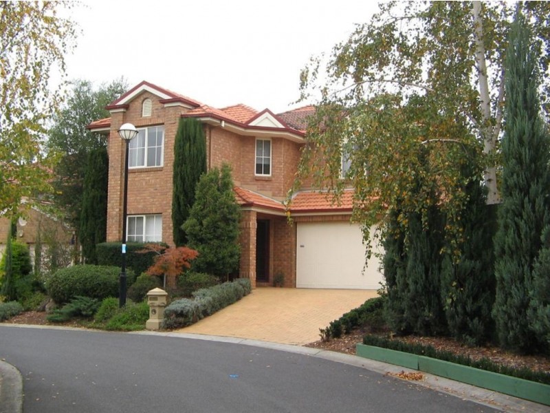 43 Silverwood Way, Glen Waverley VIC 3150