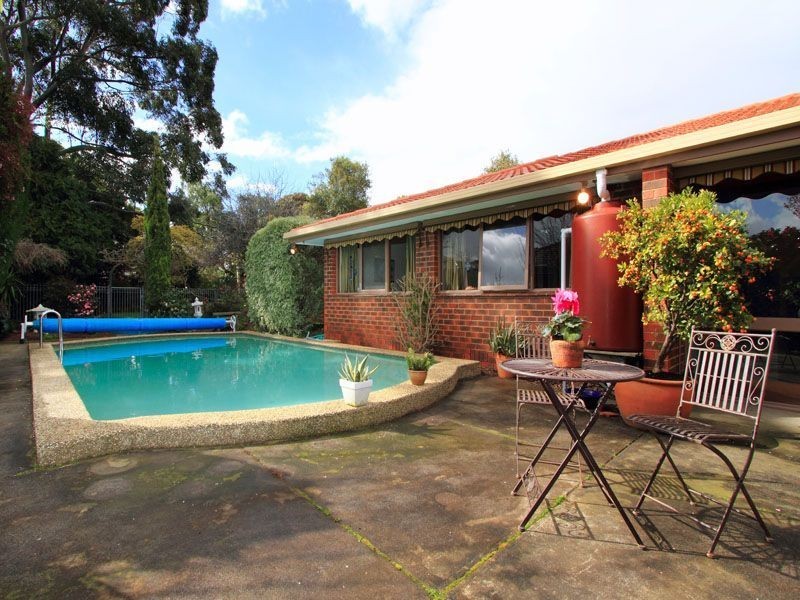 10 Belvedere Avenue, Wheelers Hill VIC 3150