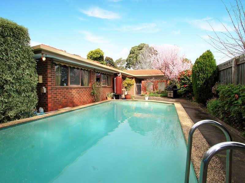 10 Belvedere Avenue, Wheelers Hill VIC 3150