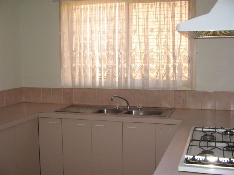 2/34 Marna Court, Noble Park VIC 3174