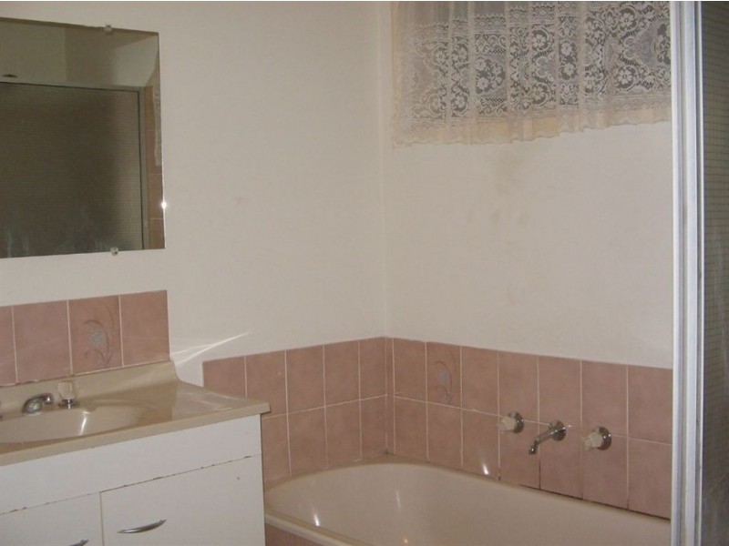 2/34 Marna Court, Noble Park VIC 3174