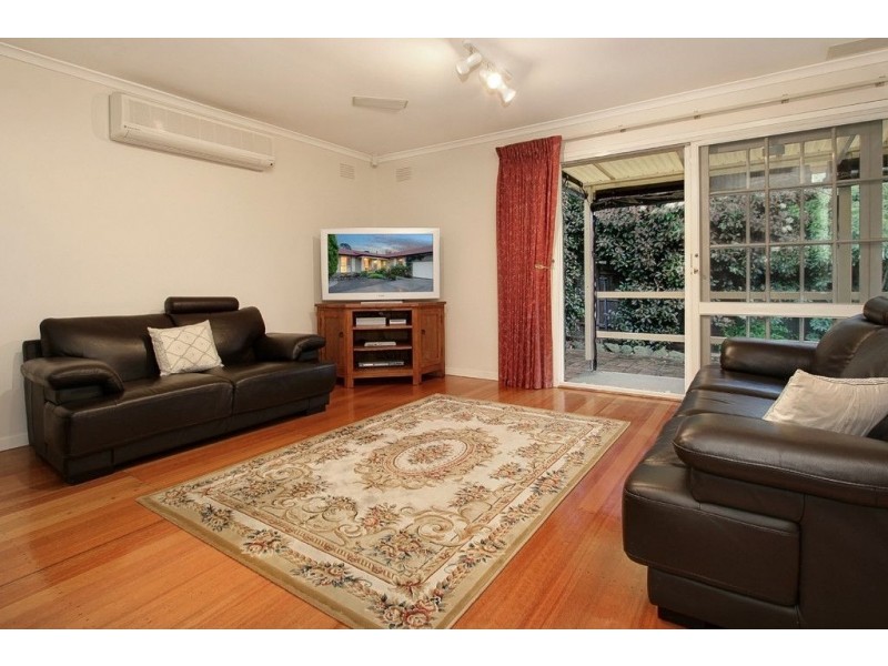 11 Stockmans Drive, Vermont South VIC 3133