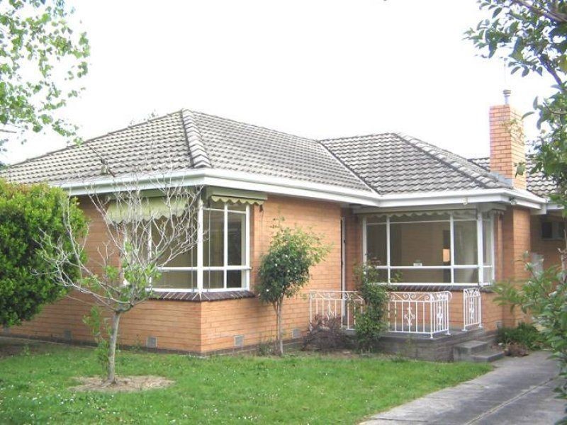 30 Folkestone Road, Glen Waverley VIC 3150