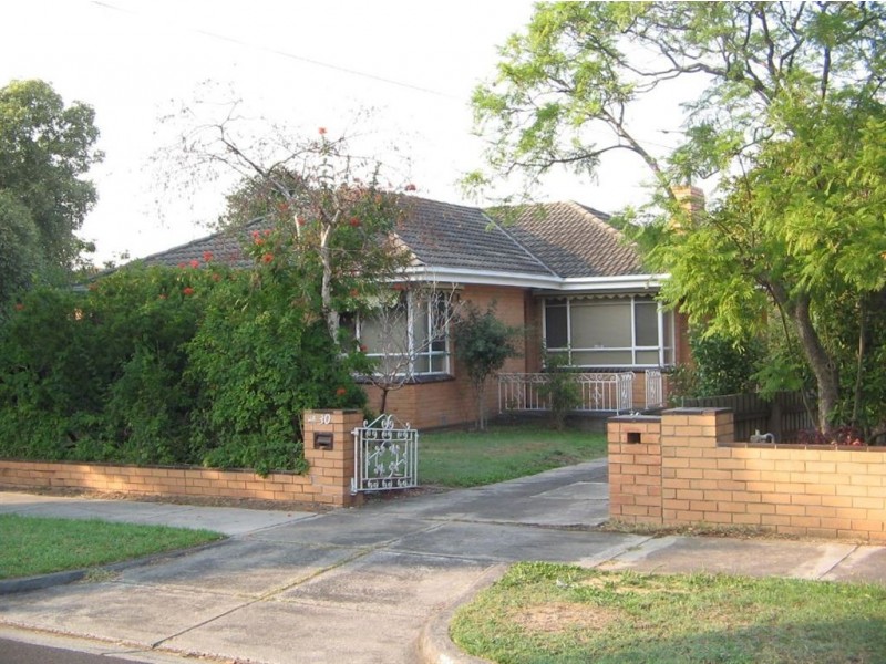 30 Folkestone Road, Glen Waverley VIC 3150