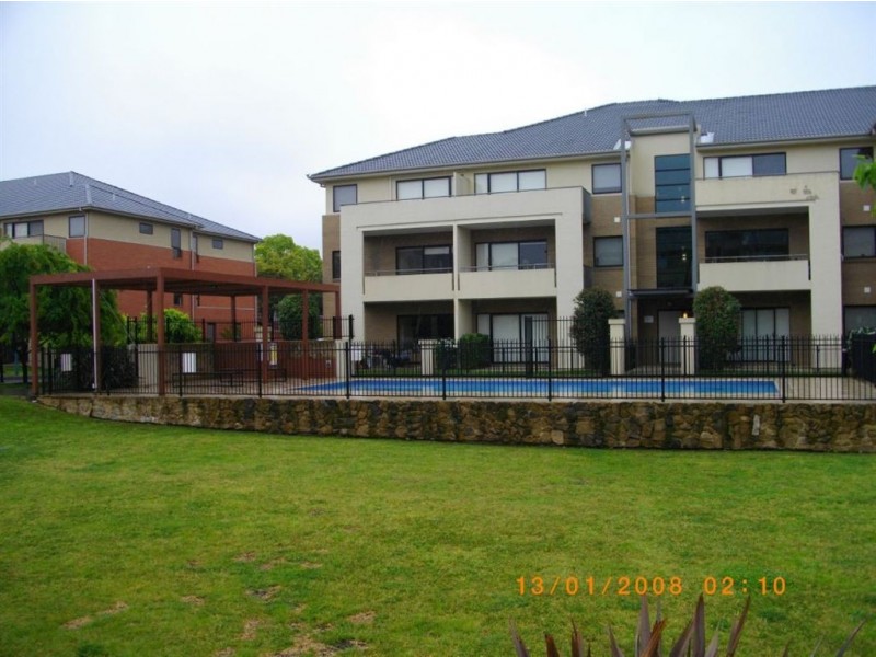 2/2 Greenfield Drive, Clayton VIC 3168